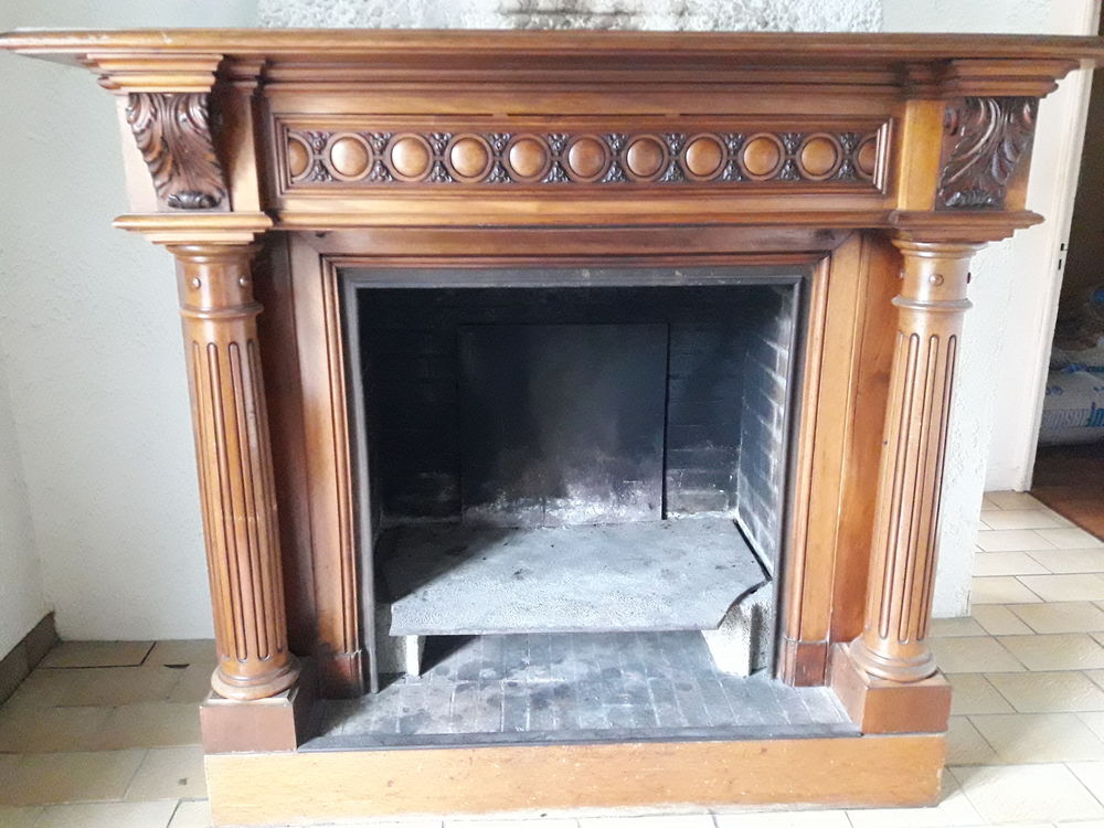 chemin&eacute;e bois Décoration