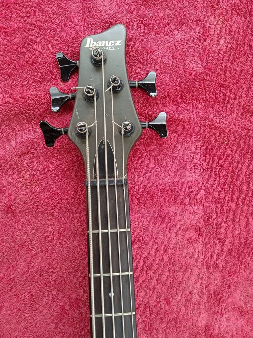 Basse Instruments de musique