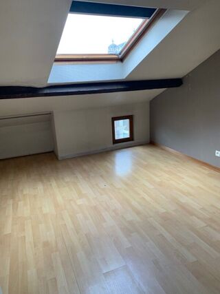  Appartement à louer 2 pièces 25 m²