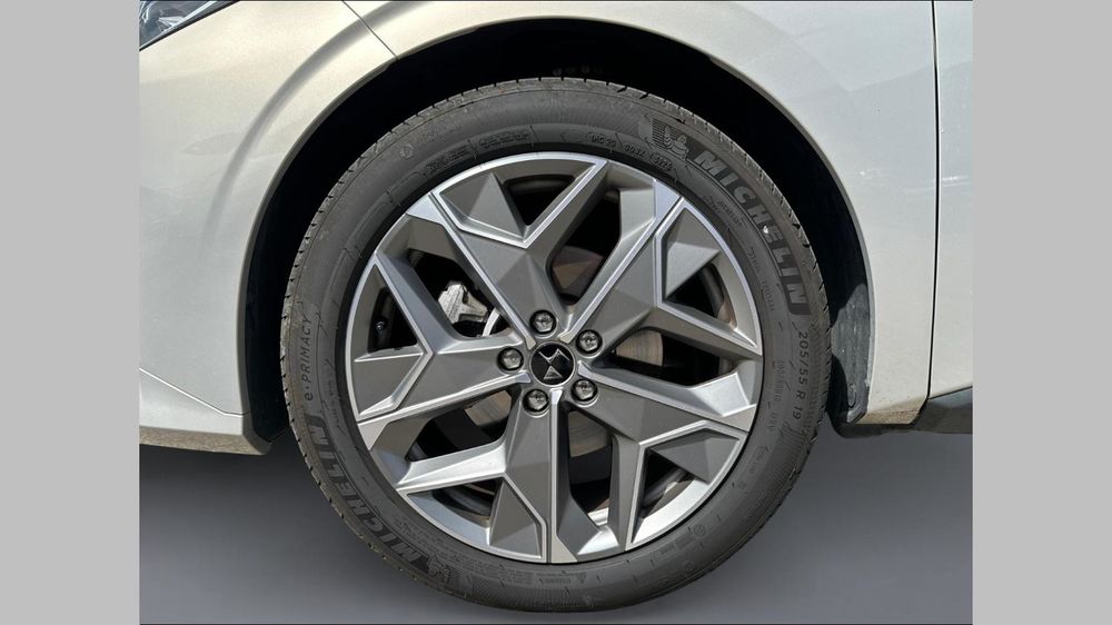 C4 BlueHDi 130 EAT8 Esprit de Voyage 2023 occasion 38140 Rives