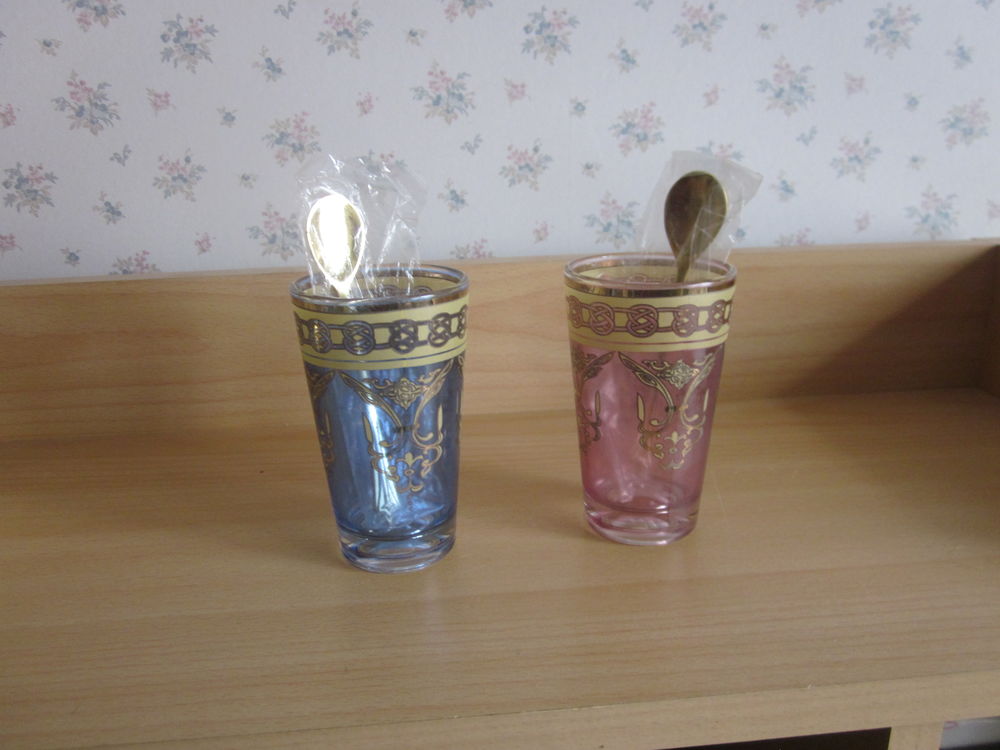 2 verres &agrave; th&eacute; Cuisine