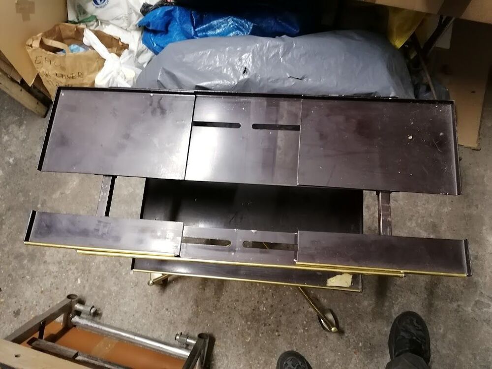 TABLE DE TELE Meubles