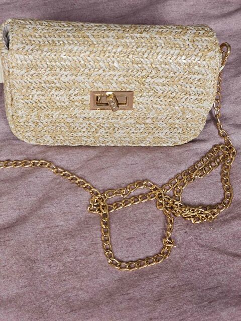 sac �  main dor� Neuve 10 Morhange (57)