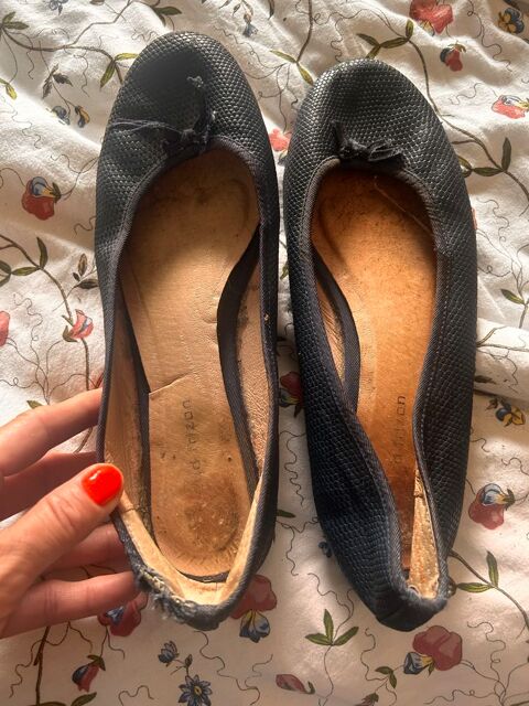 Jolies ballerines portées Lyon 2 (69)
