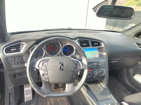 Citroen ds4 Citroën  e-HDi 115 So Chic ETG6