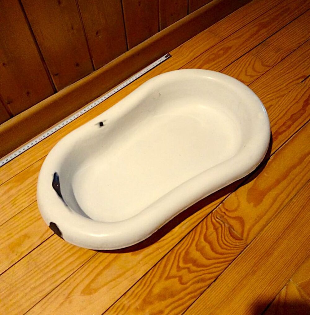 Ancien bidet en t&ocirc;le &eacute;maill&eacute; bac &agrave; fleurs Jardin