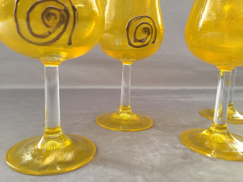 SERVICE DE 4 VERRES CRISTAL VIN EAU ART ARTISANAL or Décoration