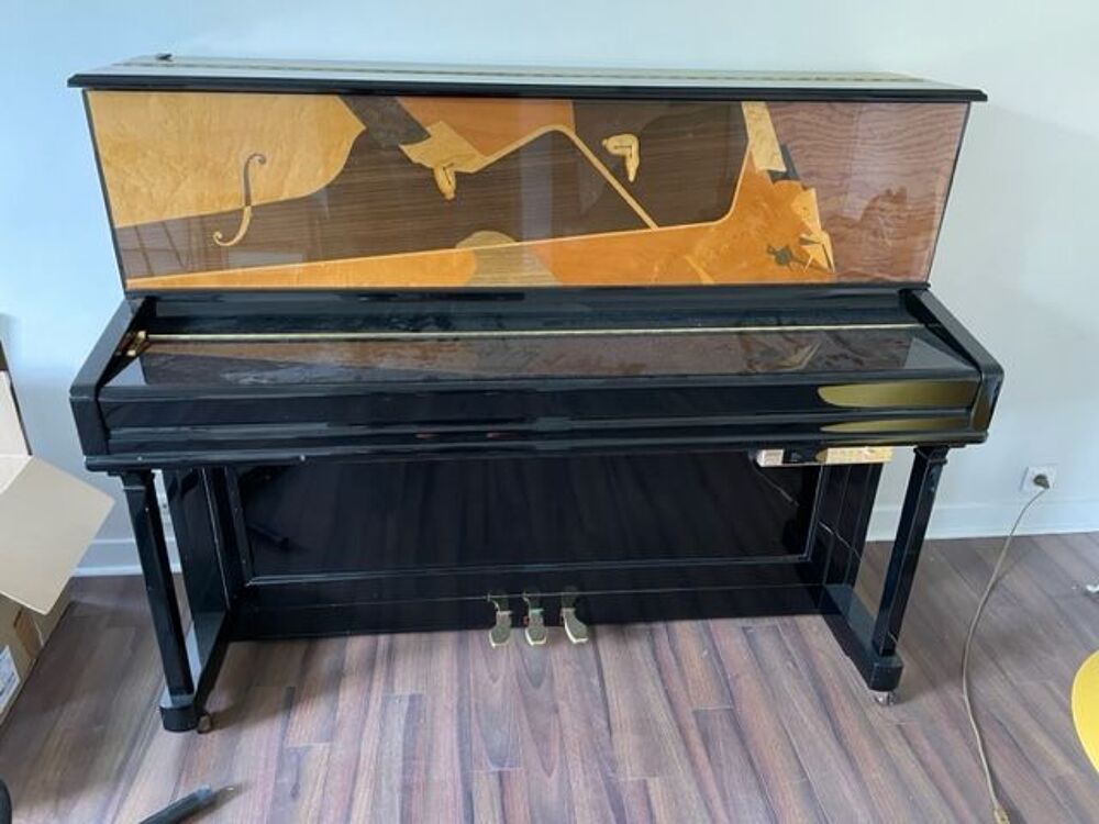 Piano Droit Instruments de musique
