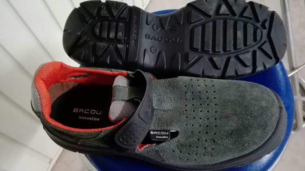 chaussures de securite homme Chaussures