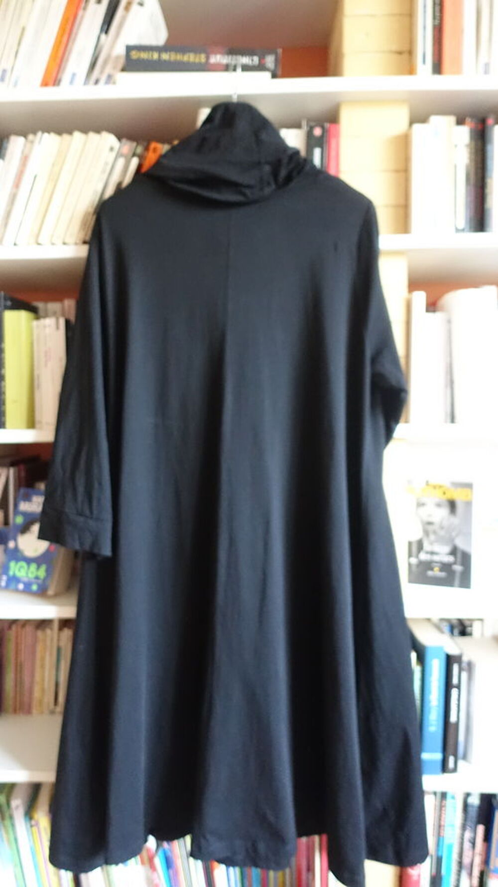 Robe noire longueur coton T. 44/46 Vtements