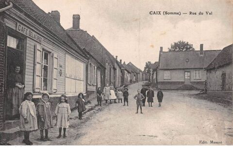 Cpa du80 CAIX Somme - Rue du Val Caf� Delaforce.. 20 Lucheux (80)