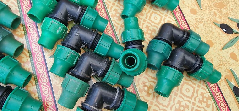 35 Raccords coud&eacute; pour arrosage 16mm Jardin