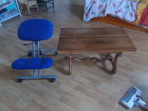 table basse  chêne  et chaise faire prix  20 Saran (45)