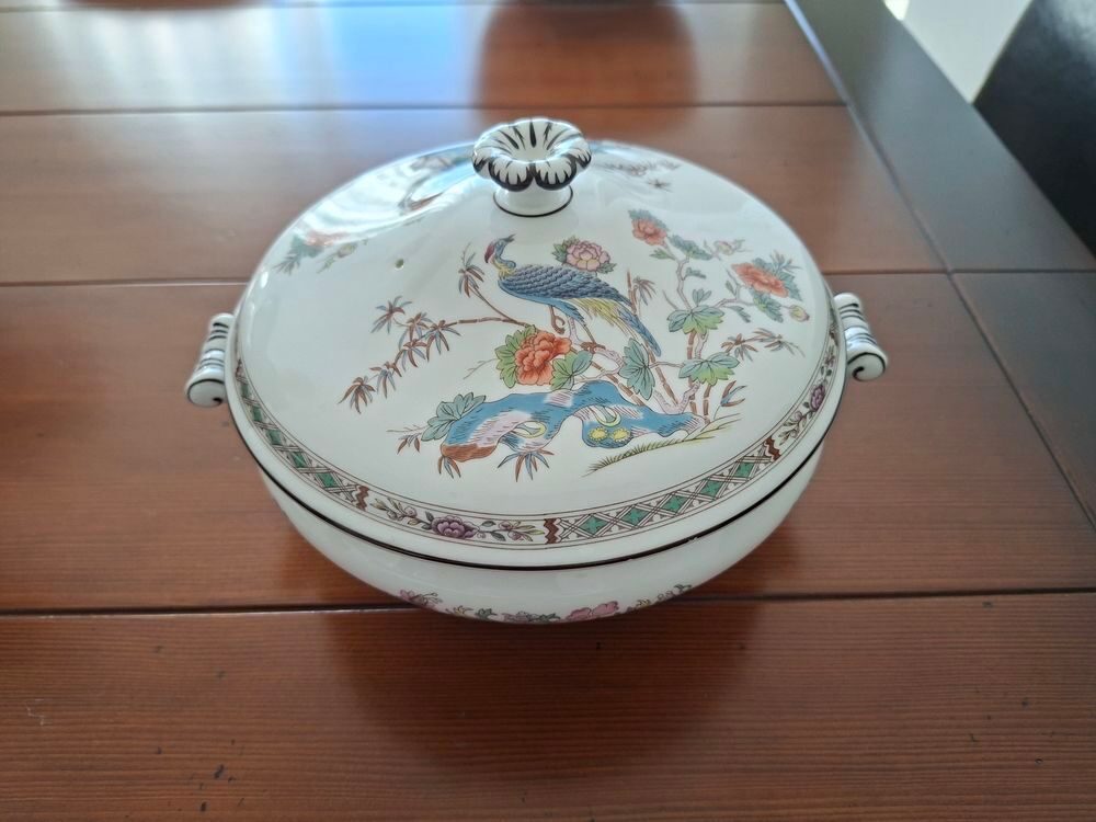 BEAU SERVICE DE TABLE WEDGWOOD 