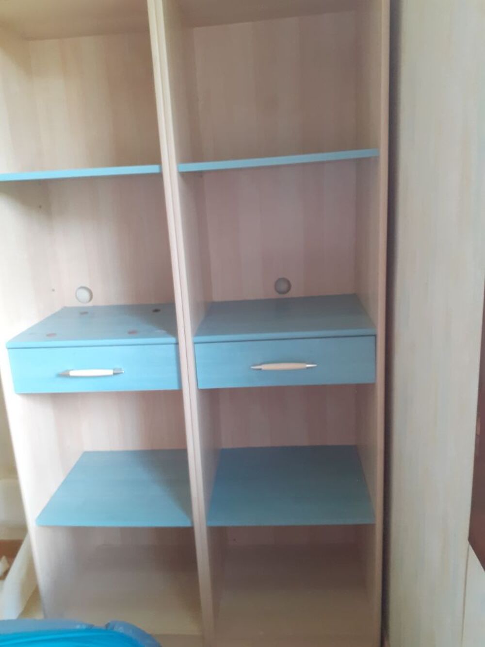 A saisir chambre compl&egrave;te Meubles