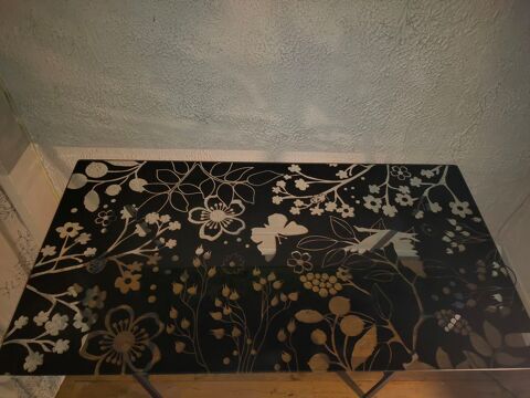 Table en verre sur trpieds , bureau 30 Lyon 8 (69)