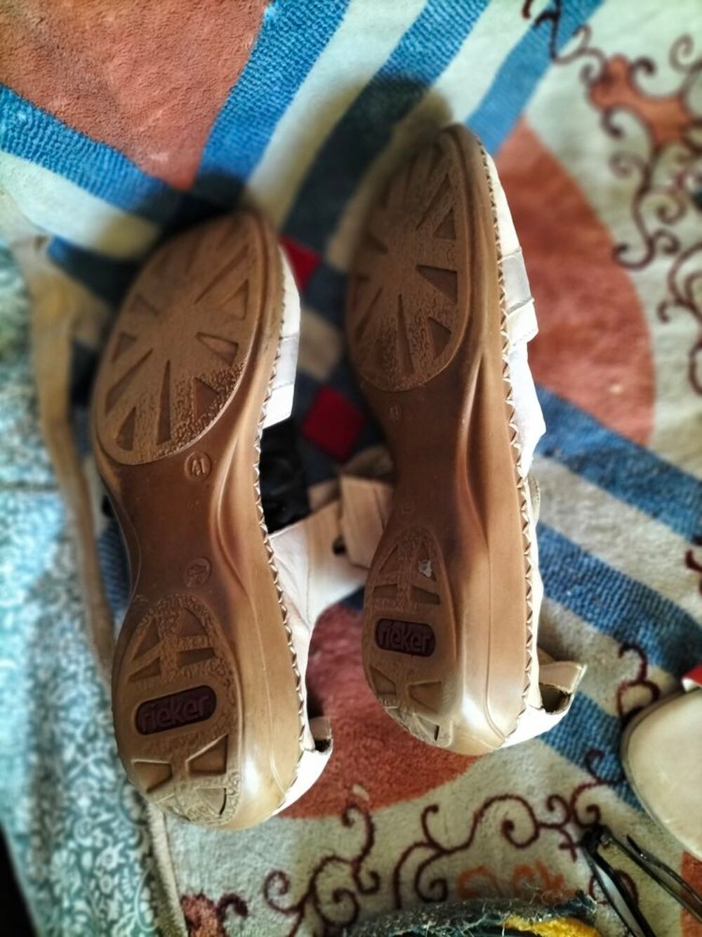 Ballerine babies cuir rieker pointure 41 tr&egrave;s bon &eacute;tat Chaussures
