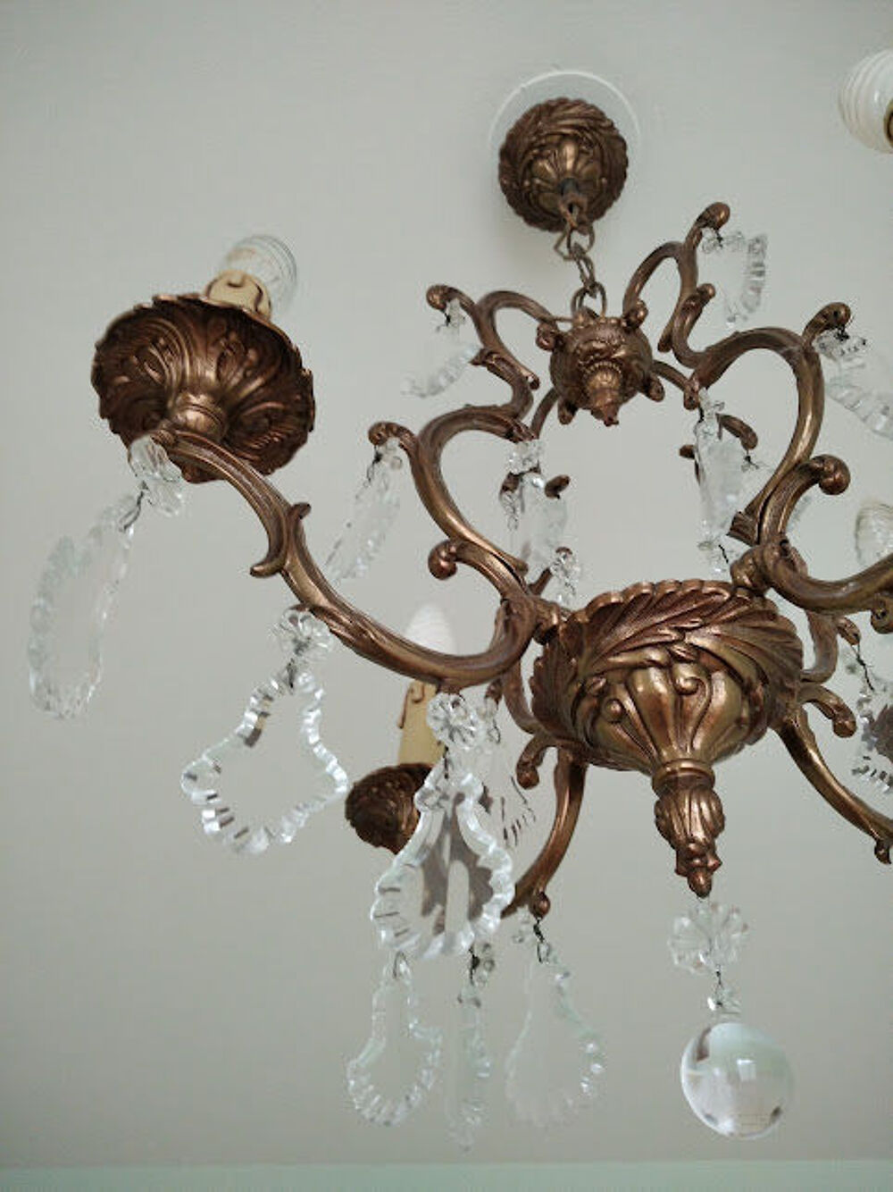 Lustre bronze et cristal Décoration