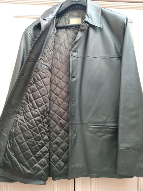 Veste 3/4 noir en cuir 60 Noisy-le-Sec (93)