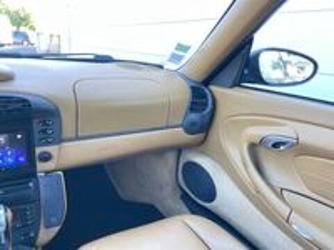 911 (996) 911 996 Cabriolet 3.4 CARRERA 4 TIPTRONIC S 1999 occasion 33700 M&eacute;rignac