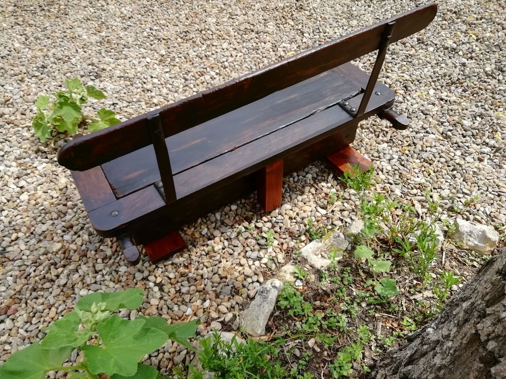 Banquette coffre en bois origine d'une cal&egrave;che ancienne Décoration
