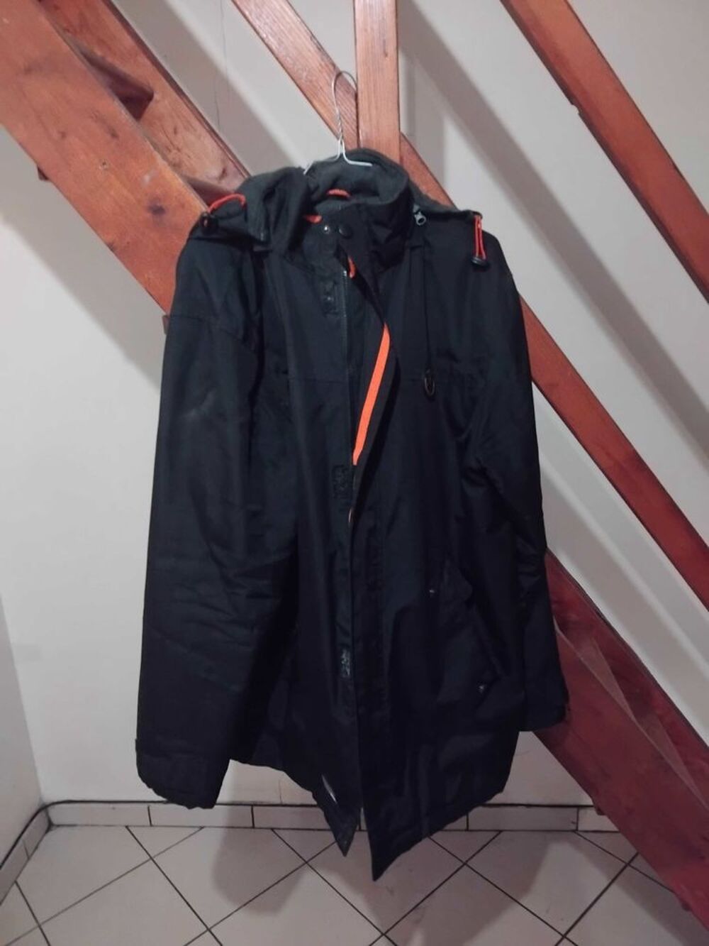 blouson Tex L avec capuche noire Vêtements