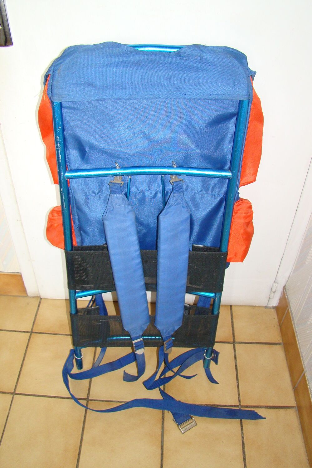 Sac &agrave; dos de randonn&eacute;e Golden Team vintage ann&eacute;es 1970 
Maroquinerie