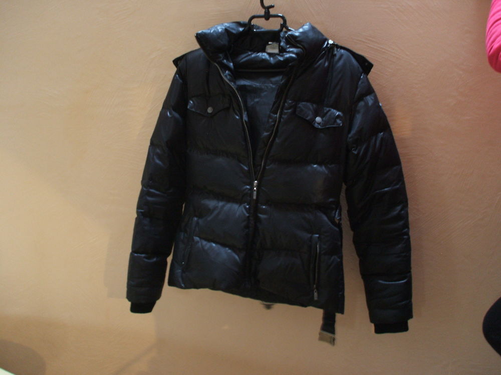 DOUDOUNE FEMME Vêtements