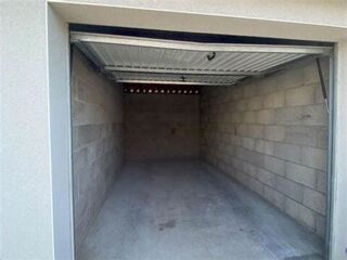  Parking / Garage � louer 12 m�