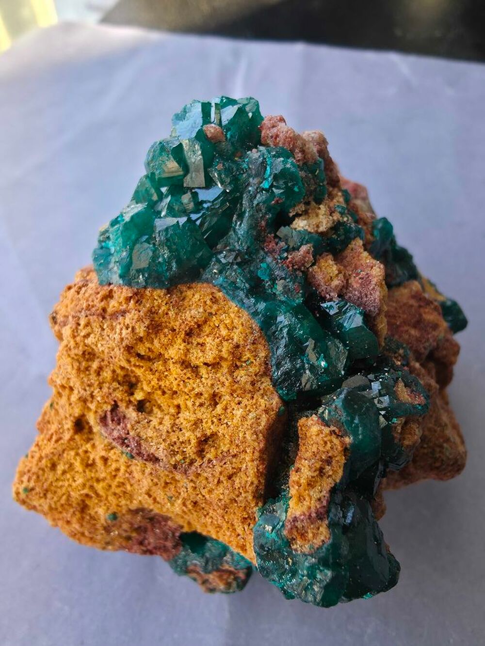 Min&eacute;ral de Collection Dioptase Brute sur Gangue-Katanga RDC 