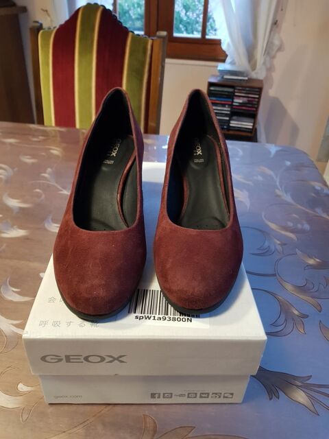 chaussures  GEOX 15 Blennes (77)