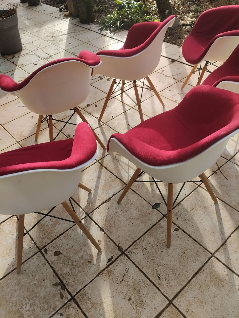fauteuils Charles et Ray EAMES. Meubles