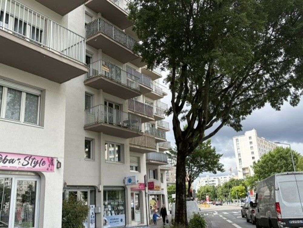 Vente Appartement appartement  T3 Villeurbanne 69100  quartier gratte de ciel Villeurbanne