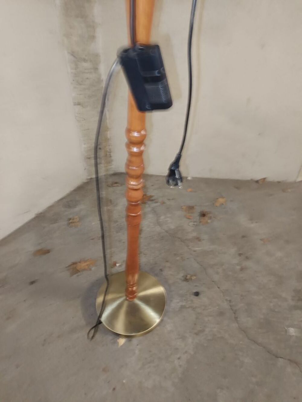 LAMPADAIRE HALOGENE Décoration