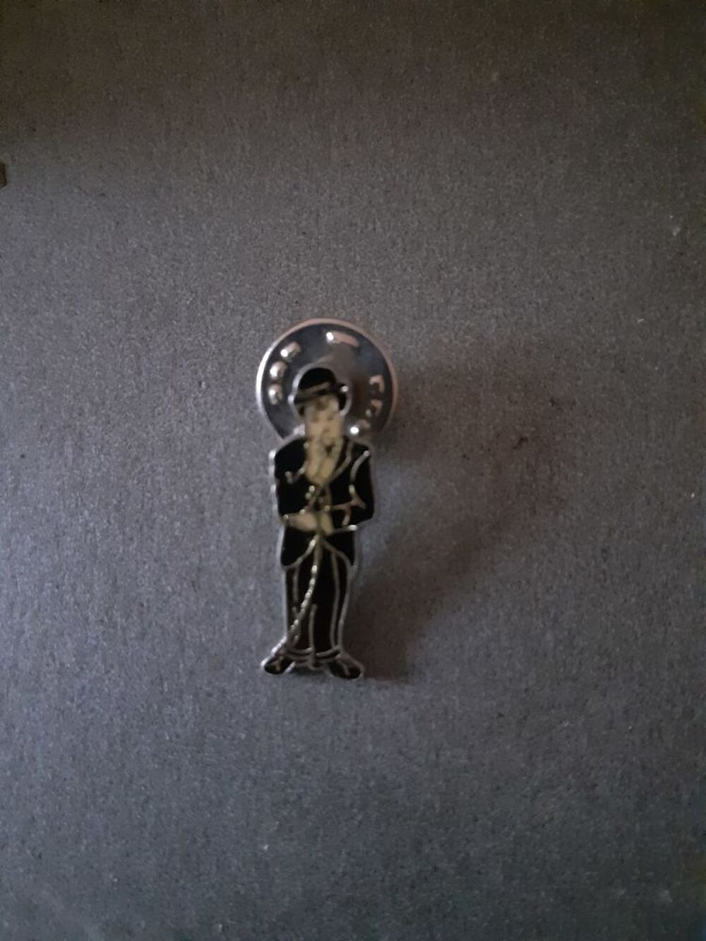 Pin's divers 