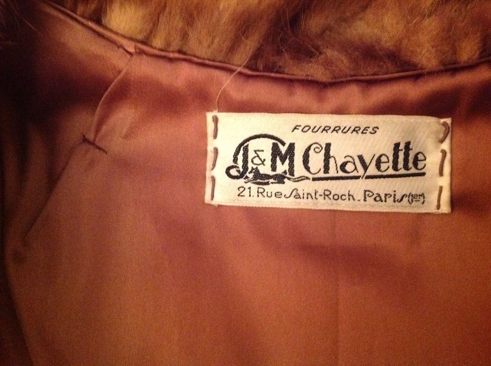 Veste fourrure opossum mordor&eacute;e taille 38/40 Vêtements