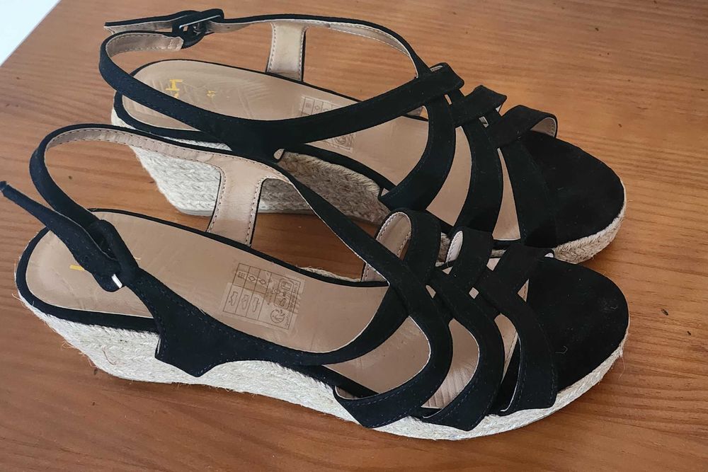 sandales compens&eacute;es femme Chaussures