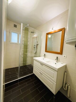  Appartement � vendre 5 pi�ces 80 m�