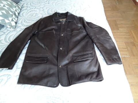 Veste en cuir Redskins, marron fonc, taille L
50 Failly (57)