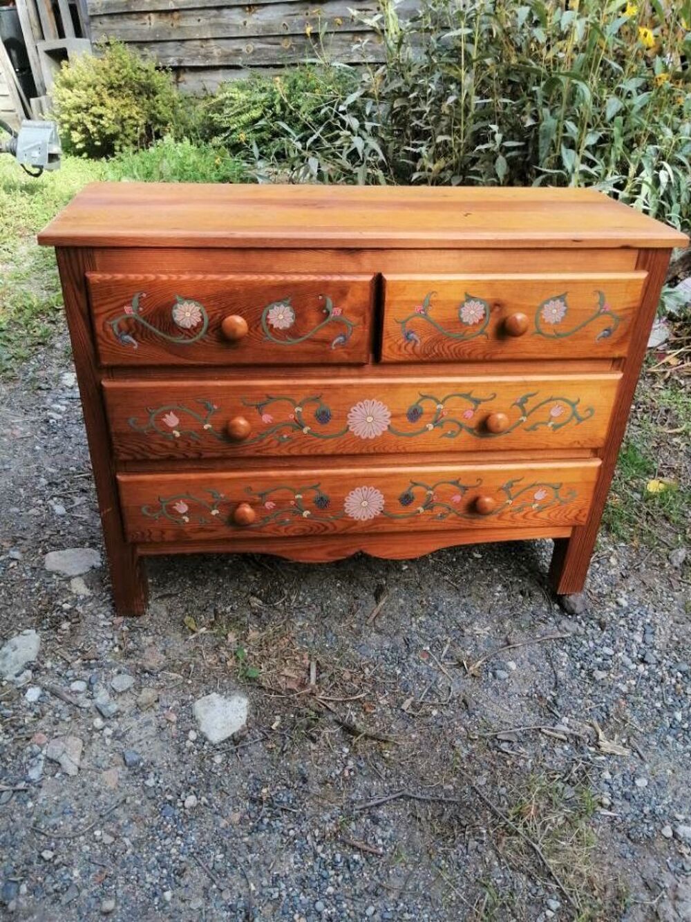 ensemble lit et commode en pin Meubles