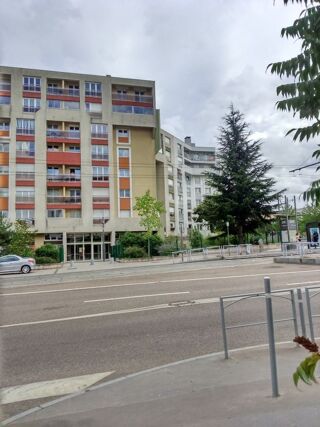  Appartement � louer 75 m�