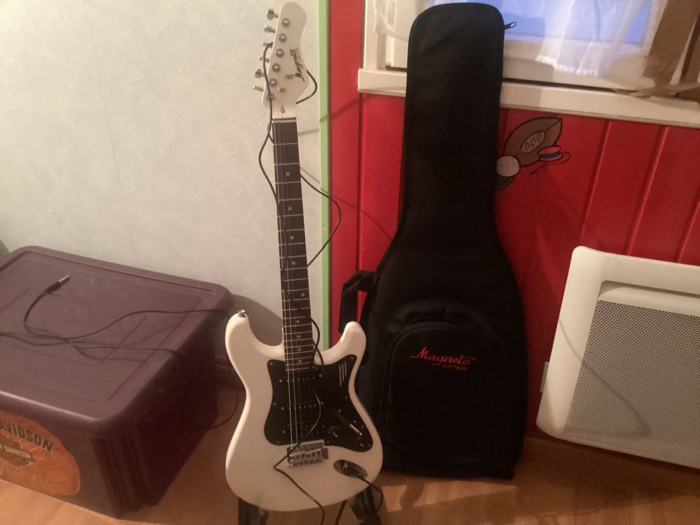 Guitare &eacute;lectrique Instruments de musique