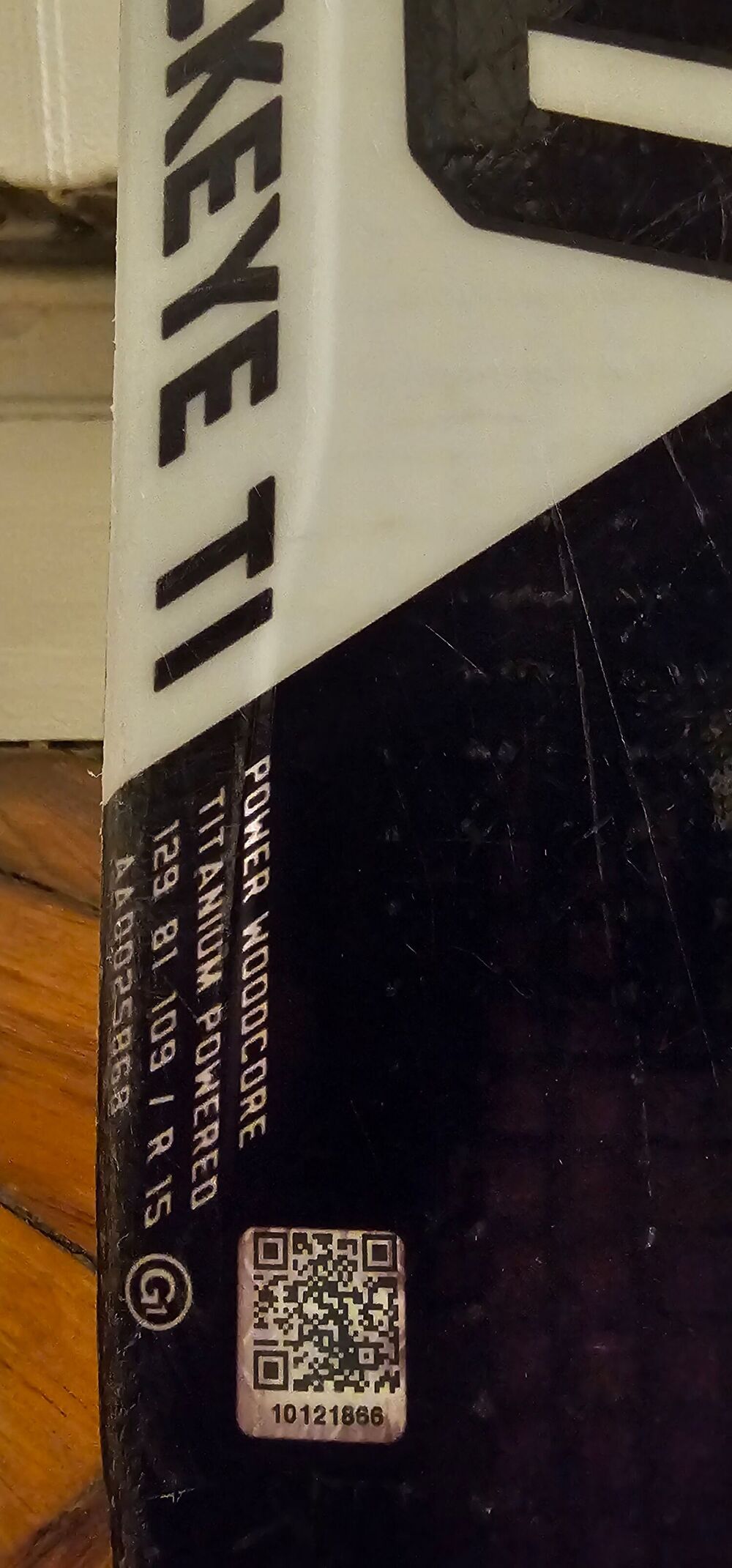Adult Skis almost new for sale with adults brackets included Sports