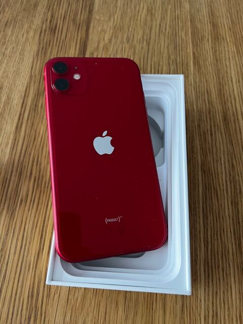 Iphone 11 64 GO Rouge . 350 Chelles (77)