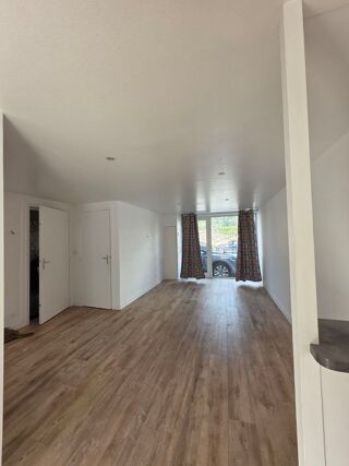  Appartement à louer 3 pièces 60 m² Vannes