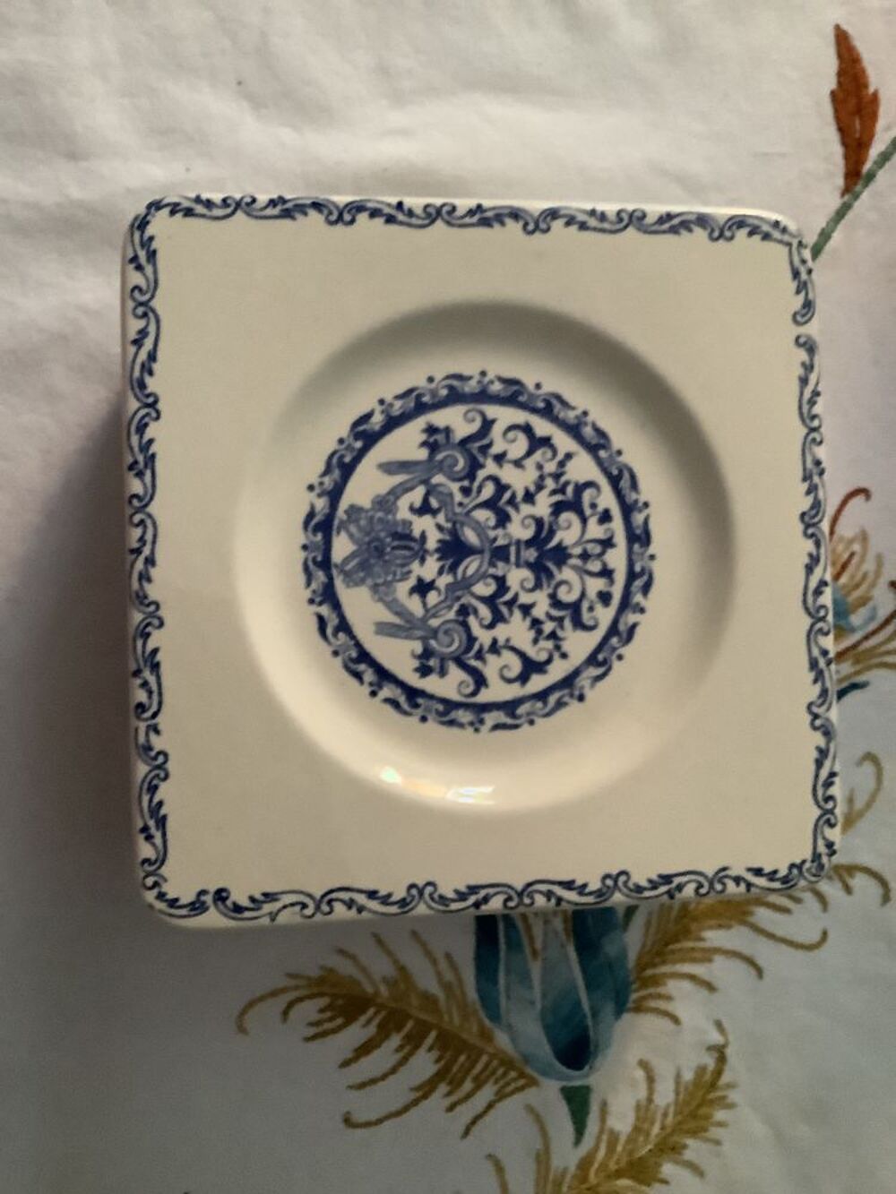 Assiettes &agrave; gateaux en Gien &eacute;poque 1948 Décoration