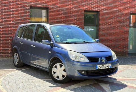 Renault scenic ii Scenic 1.9 dCi 130 FAP Latitude
