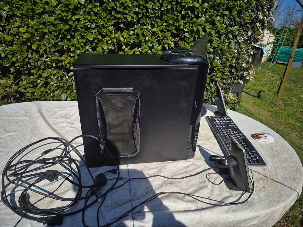 Ordinateur de bureau Mat�riel informatique