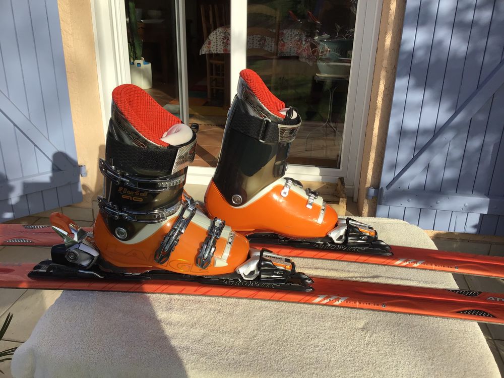 Skis de piste et chaussures Sports
