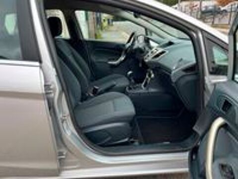 Fiesta 1.6 120 Ti-VCT Ghia 2008 occasion 42700 Firminy